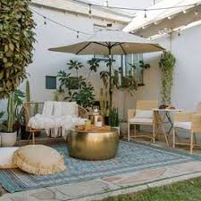 What kind of paint do I use for outdoor wood furniture?