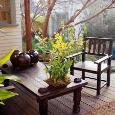 What is the best stain to use on outdoor wood furniture?
